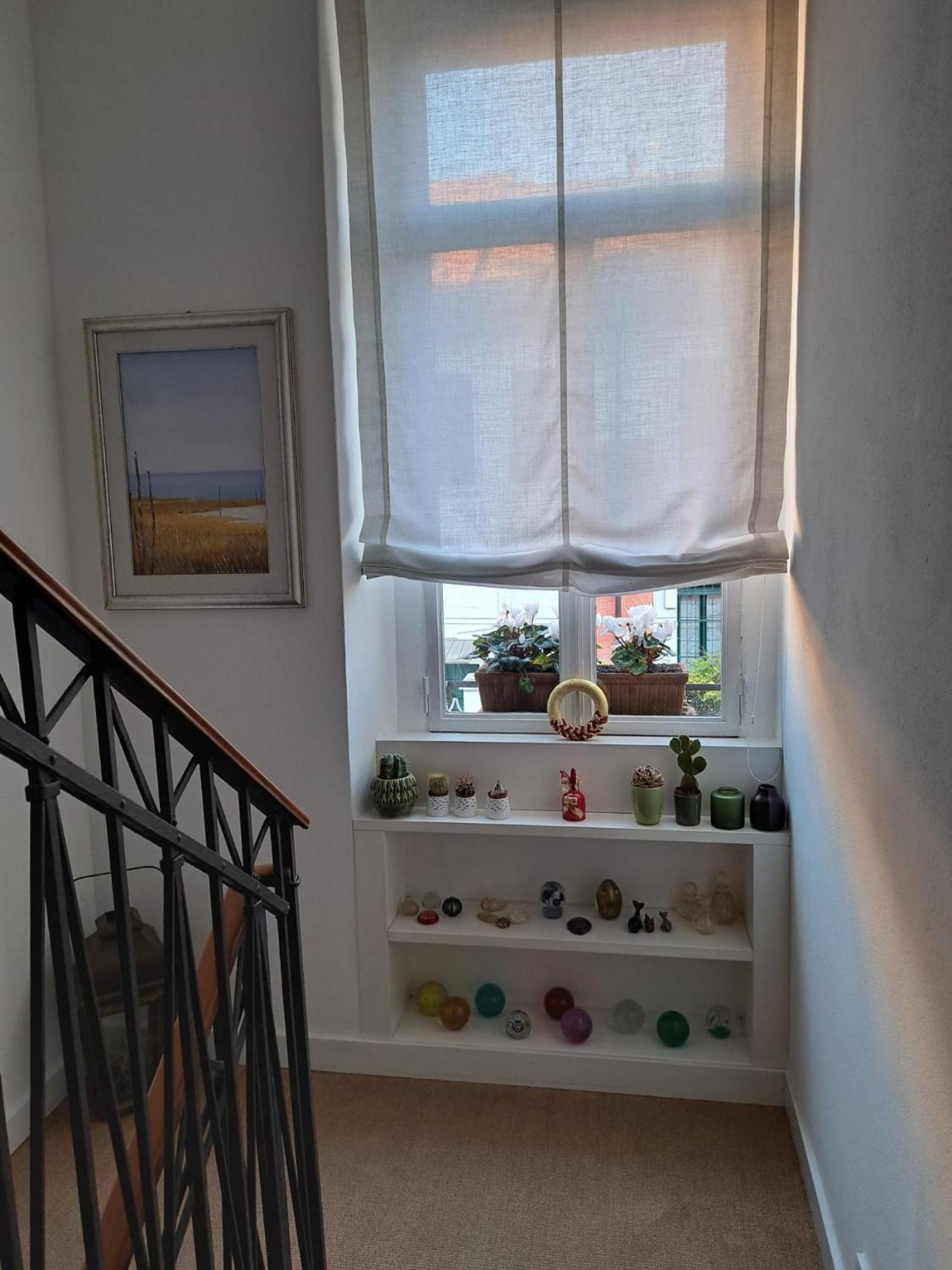 Casa Mari - Free Secure Parking, Breakfast, Private Bathroom, Wifi, Garden, Aircon, 3 Min Walk To Metro And Train Station มิลาน ภายนอก รูปภาพ